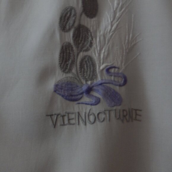 Blouse - Picture 4 of 5